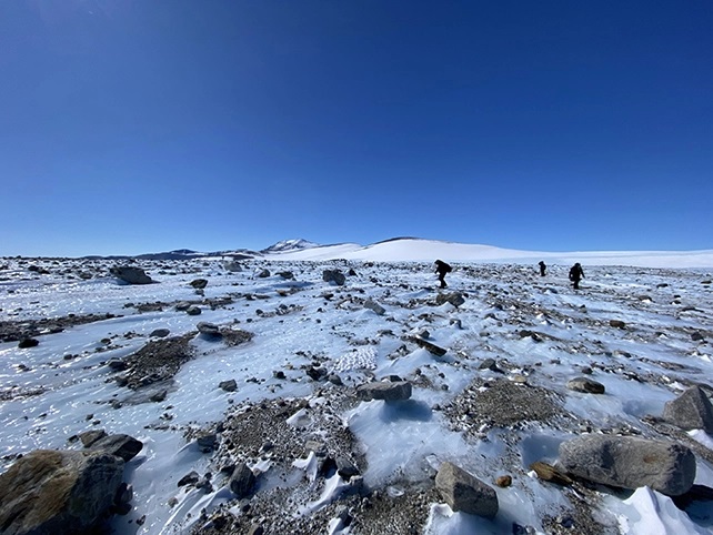 rocha espacial meteorito antartica 1
