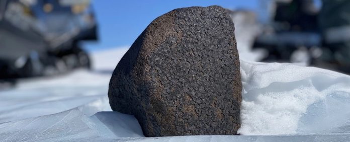 rocha-espacial-meteorito-antartica rocha espacial meteorito antartica